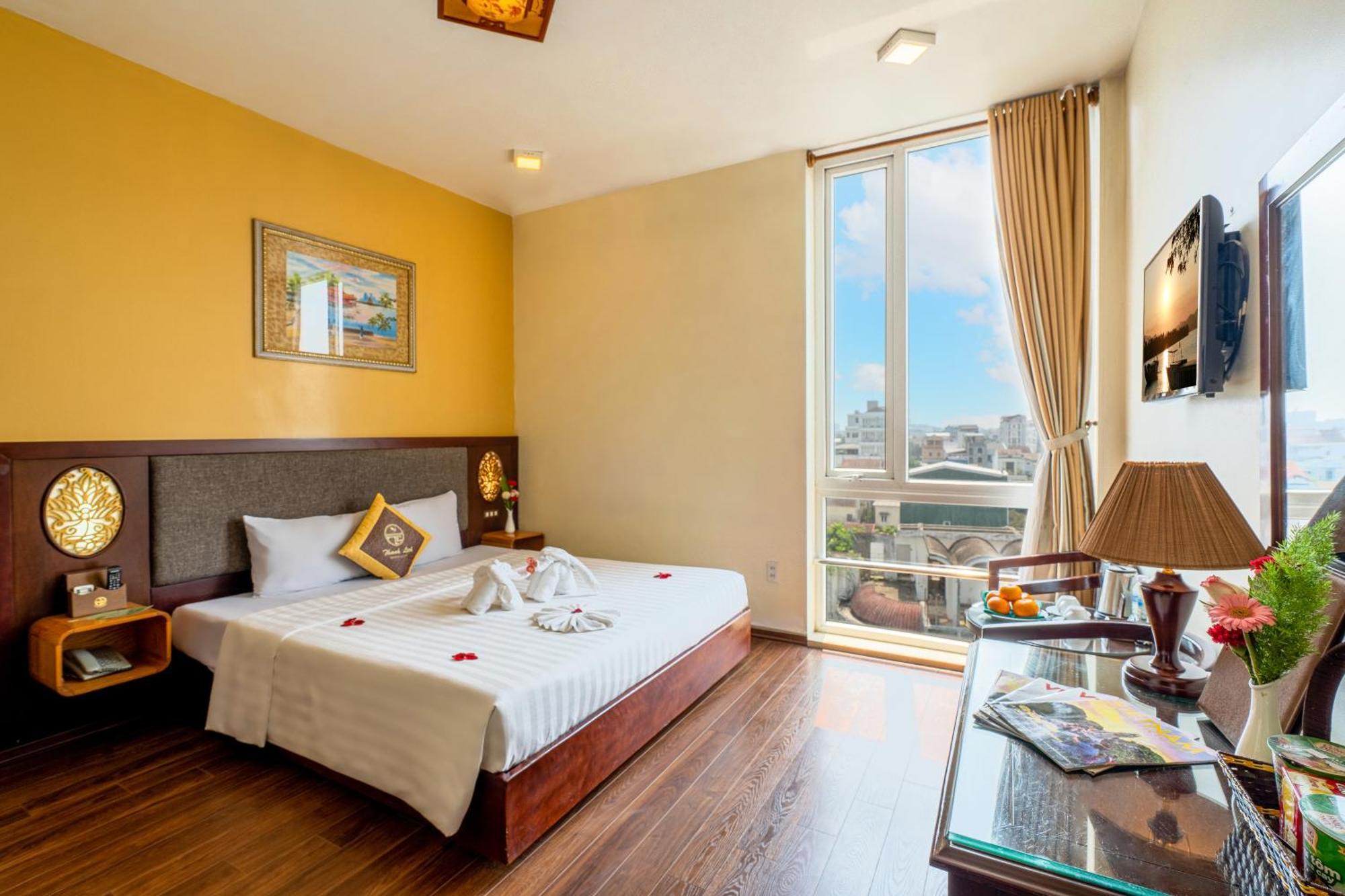 Thanh Lich Hue Hotel Room photo
